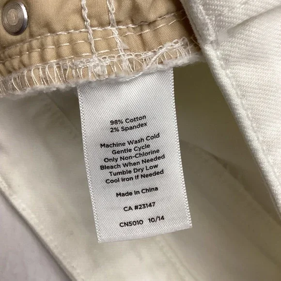 Talbots Heritage Straight Leg White Denim Jeans Womens Size 6 Classic Pants - Picture 8 of 10